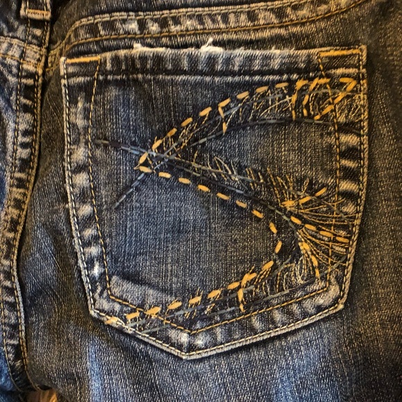 SOLD - Picture 4 of 5